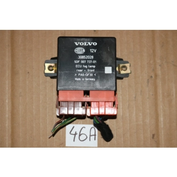 VOLVO V40 PRZEKAŹNIK ŚWIATEŁ 30852028 HELLA