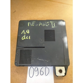 MODUŁ UPC SKRZYNKA BEZPIECZNIKÓW RENAULTMEGANE II DCI 8200306032C