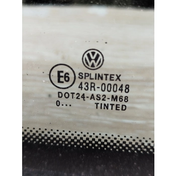 SZYBA KAROSERYJNA PRAWY TYŁ CHROM VOLKSWAGEN PASSAT B5 LIFT