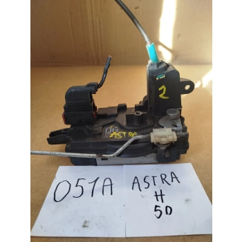 ZAMEK DRZWI PRAWY PRZÓD OPEL ASTRA III H 5D