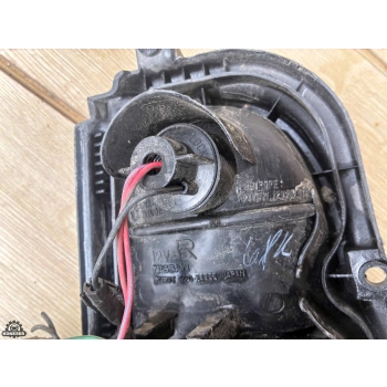 LAMPA TYLNA PRAWA PRAWY TYŁ NISSAN SUNNY KOMBI