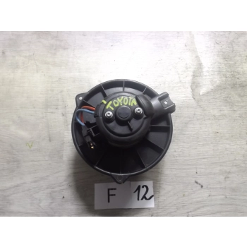 DMUCHAWA NAWIEWU WENTYLATOR TOYOTA COROLLA 016070-0030