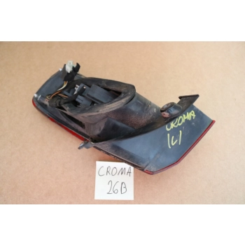LAMPA TYLNA LEWA LEWY TYŁ FIAT CROMA II