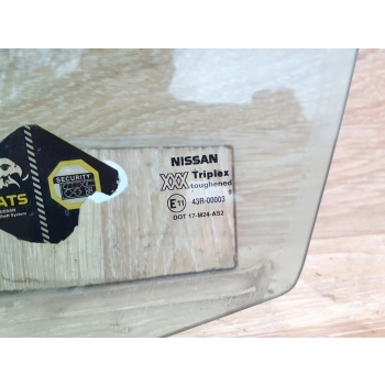 NISSAN PRIMERA P11 SZYBA BOCZNA DRZWI PRZÓD LEWA ORYGINAŁ