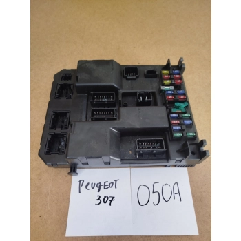 MODUŁ BSI SKRZYNKA BEZPIECZNIKÓW PEUGEOT 307 9651197780
