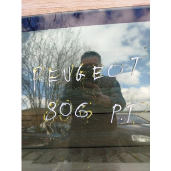 SZYBA KAROSERYJNA DRZWI PRAWY TYŁ PEUGEOT 806