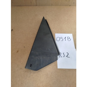 OSŁONA TRÓJKĄT ZAŚLEPKA DRZWI PRAWY TYŁ RENAULT SCENIC II 82000139972
