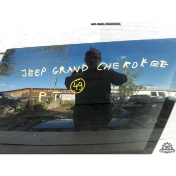 SZYBA KAROSERYJNA PRAWY TYŁ JEEP GRAND CHEROKEE WJ