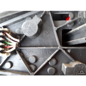 PEUGEOT 106 II 2 96-03 LIFT LAMPA TYŁ TYLNA LEWA ORYGINAŁ VALEO 2186