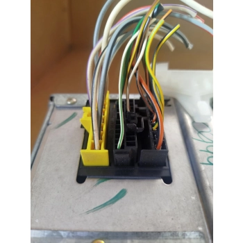 RADIO ODTWARZACZ CD FABRYCZNE FORD FOCUK MK1 YS4F-18C815-AC