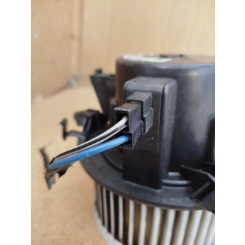 DMUCHAWA NAWIEWU WENTYLATOR FIAT PUNTO II 735337285