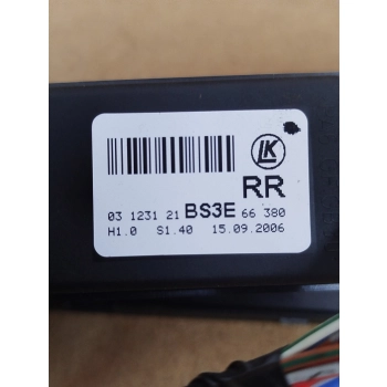 PANEL PRZEŁĄCZNIK SZYB PRAWY TYŁ MAZDA 3 HB 5D