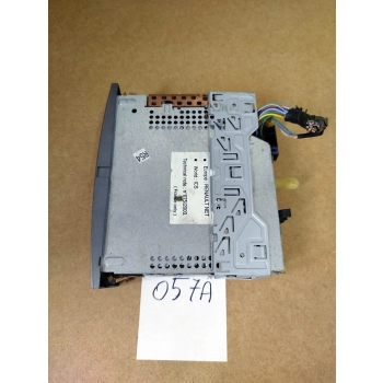 RADIO ODTWARZACZ CD FABRYCZNE RENAULT SCENIC II  8200377199