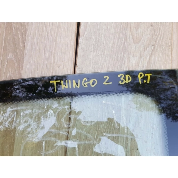 RENAULT TWINGO 2 II 3D SZYBA KAROSERYJNA PRAWY TYŁ