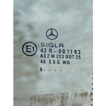 SZYBA BOCZNA DRZWI LEWY PRZÓD MERCEDES CLK W208 3D HB
