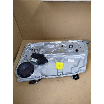 PODNOŚNIK SZYBY PRAWY PRZÓD VOLKSWAGEN PASSAT B5 3B4837752EG
