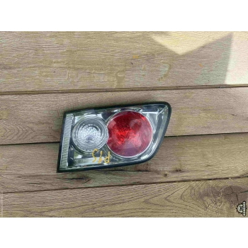 LAMPA W KLAPĘ PRAWA TYLNA PRAWY TYŁ MAZDA 6 I