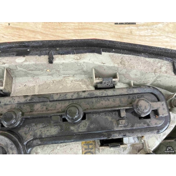 LAMPA TYLNA PRAWA PRAWY TYŁ OPEL ZAFIRA A