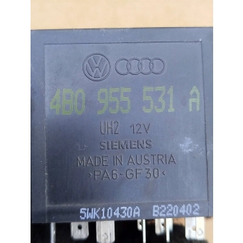 PRZEKAŹNIK WYCIERACZEK VOLKSWAGEN GOLF IV 4B0955531A