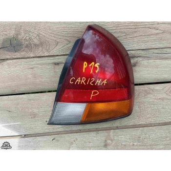 LAMPA TYLNA PRAWA PRAWY TYŁ MITSUBISHI CARISMA