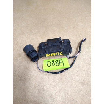 CZYTNIK KART PRZEŁĄCZNIK START STOP RENAULT SCENIC II S118539002A