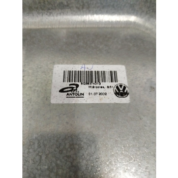 PODNOŚNIK SZYBY MECHANIZM LEWY PRZÓD RĘCZNY VOLKSWAGEN POLO 9N 6Q3837401G