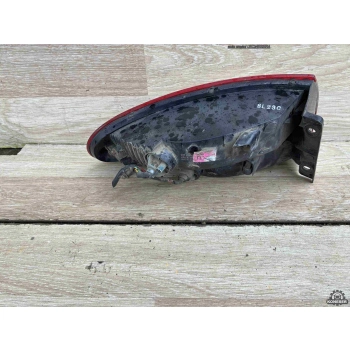 LAMPA TYLNA PRAWA W BŁOTNIK PRAWY TYŁ DAEWOO LANOS