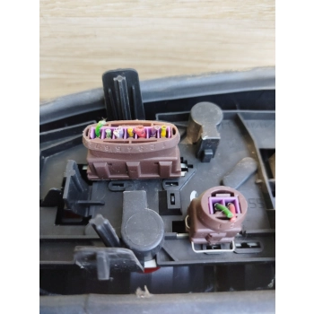 LAMPA TYLNA LEWA LEWY TYŁ PEUGEOT 406
