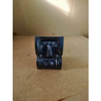 PRZEŁĄCZNIK WŁĄCZNIK ŚWIATEŁ OPEL VECTRA B 90504970