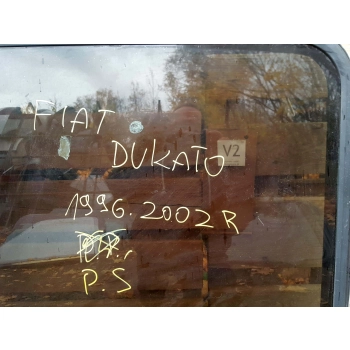 SZYBA KAROSERYJNA PRAWA ŚRODKOWA PRZESUWANA FIAT DUCATO I 96-02