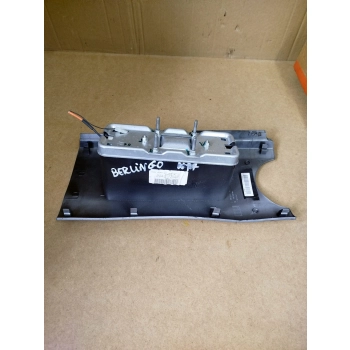 PODUSZKA POWIETRZNA PRAWA AIRBAG PASAŻERA CITROEN BERLINGO 9645481377