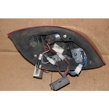 FORD KA 1 I LAMPA TYLNA TYŁ PRAWA