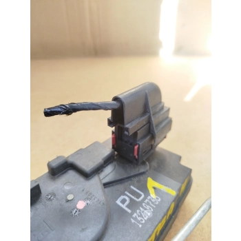 ZAMEK DRZWI LEWY TYŁ OPEL ASTRA III H 5D 13210738