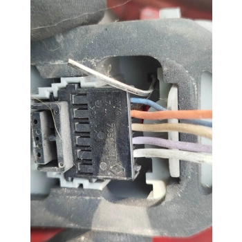 LAMPA LEWY TYŁ LEWA TYLNA RENAULT CLIO II