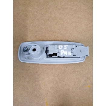 LAMPKA PODSUFITKI MAŁA OBUDOWA VOLKSWAGEN PASSAT B5 #2