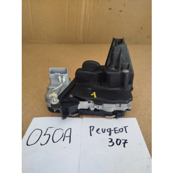 ZAMEK DRZWI PRAWY PRZÓD PEUGEOT 307