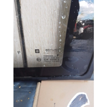 OPEL CORSA B SZYBA KAROSERYJNA TYLNA TYŁ PRAWA