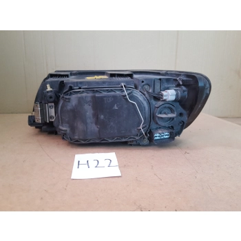 VOLVO S40 II V50 REFLEKTOR LAMPA PRZEDNIA PRAWA 0301198204 30698886