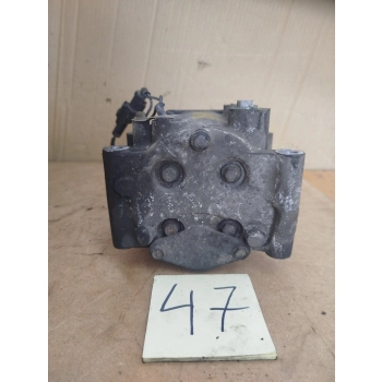 SPRĘŻARKA KLIMATYZACJI KOMPRESOR POMPA FORD FOCUS MK1 1.8 8200024397