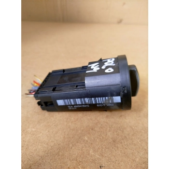 PRZEŁĄCZNIK POKRĘTŁO ŚWIATEŁ VOLKSWAGEN POLO 9N 6Q0941531C
