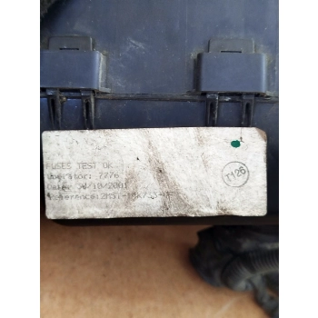 SKRZYNKA BEZPIECZNIKÓW OBUDOWA FORD FOCUS MK1 1.6 #2