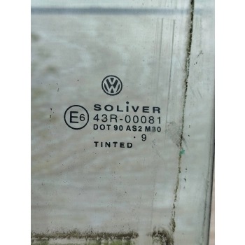 SZYBA BOCZNA DRZWI LEWY TYŁ VOLKSWAGEN PASSAT B5 KOMBI