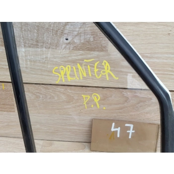 MERCEDES SPRINTER 1 I W901 W902 W903 W904 SZYBA BOCZNA DRZWI PRZÓD MAŁA TRÓJKĄTNA PRAWA ORYGINAŁ