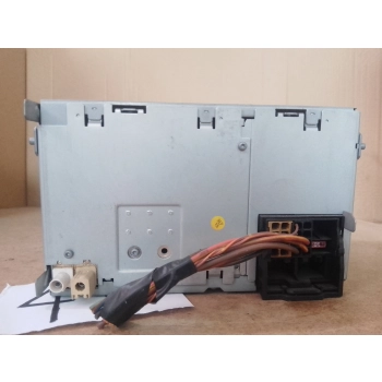 VOLKSWAGEN GOLF V RADIO ODTWARZACZ CD MP3 BLAUPUNKT 1K0 035 186 AD