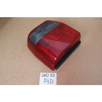 LAMPA TYLNA LEWA LEWY TYŁ FIAT UNO I