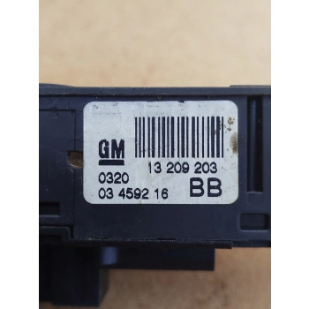 PRZEŁĄCZNIK SZYB LEWY PRZÓD OPEL ASTRA III H 13209203