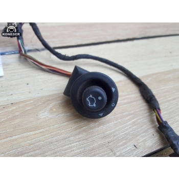 LUSTERKO ZEWNĘTRZNE ELEKTRYCZNE LEWE + REGULATOR WYSOKOŚCI FORD ESCORT