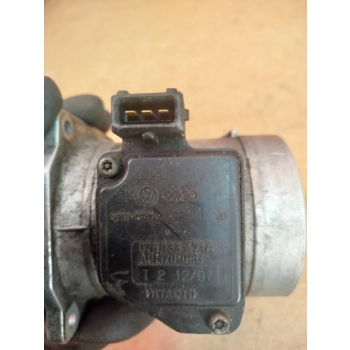 AUDI A4 078133471A AFH70-08B HITACHI PRZEPŁYWOMIERZ POWIETRZA