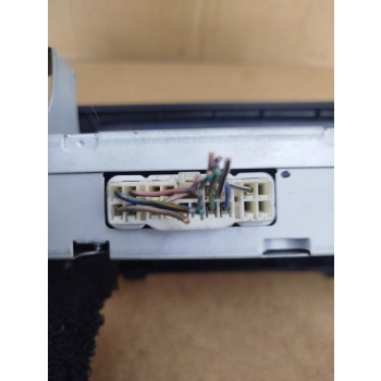 RADIO Z NAWIGACJĄ FABRYCZNE TOYOTA YARIS VERSO 86110-52121