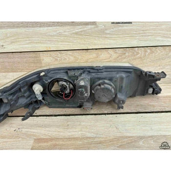 LAMPA PRZEDNIA LEWA REFLEKTOR LEWY RENAULT LAGUNA I KOMBI